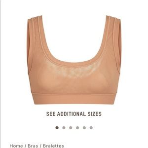 SKIMS Summer Mesh Scoop Bralette